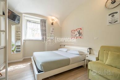 DELIZIOSO APPARTAMENTO RISTRUTTURATO IN VIA MUGGIA