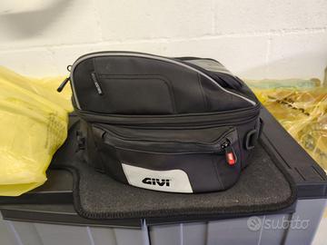 Borsa serbatoio con piastra per Fazer 600 s2