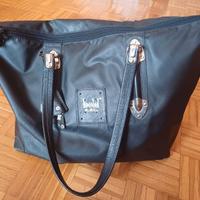 Borsa Piero Guidi nera