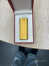 Accendino placcato in oro cartier