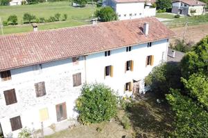 Indipendenza, verde e ampi spazi: casa abitabil...