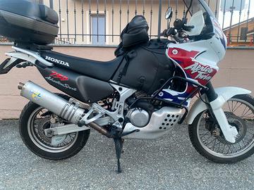 Honda Africa twin 750