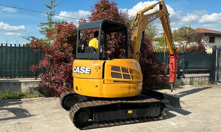 E181 Escavatore 50 q Case