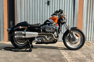 Harley Davidson XLH Sportster 883 STORZ