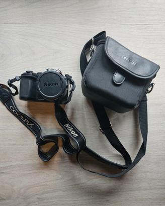 Nikon Coolpix B500