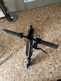 Monopattino elettrico Xiaomi Lite 4 NONFUNZIONANTE