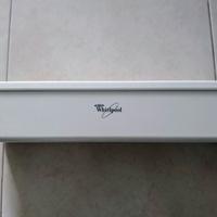 Balconcino sportello frigo Whirlpool.