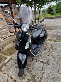 Vespa gts 300