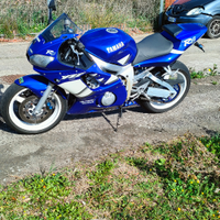 R6 2001 a carburatori