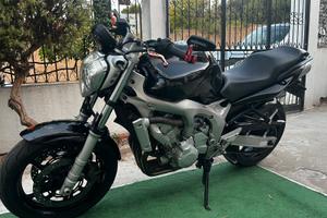 Moto stradale