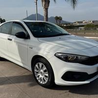 FIAT TIPO 1.3 Mjt 95cv 2022 UNICO PROPRIETARIO