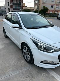Hyundai i20 1.1 crdi full optional accetto permute