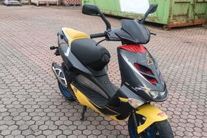 Aprilia SR Factory Racing 