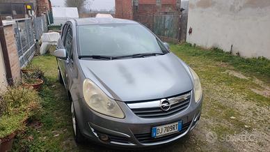 macchina full optional con pochi km diesel