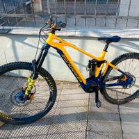 Mondraker level R 2021 Taglia L,880km