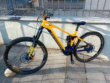 Mondraker level R 2021 Taglia L,880km