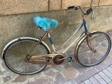 Bicicletta bici vintage donna Taurus anni ‘60