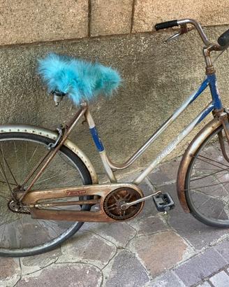 Bicicletta bici vintage donna Taurus anni ‘60