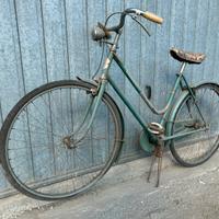 1x bici Bianchi sport anni '60 di colore verde