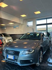 AUDI A4 2.0TDI 143 cv CAMBIO AUTOMATICO