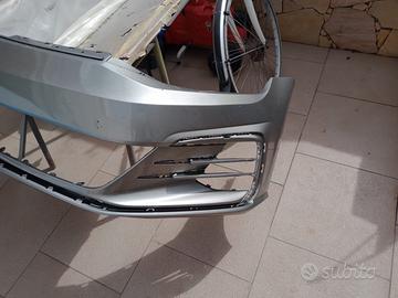 Paraurti grigio  per golf 7,5 nuovo
