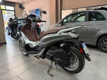 Beverly 300IE ABS - Tagliandato