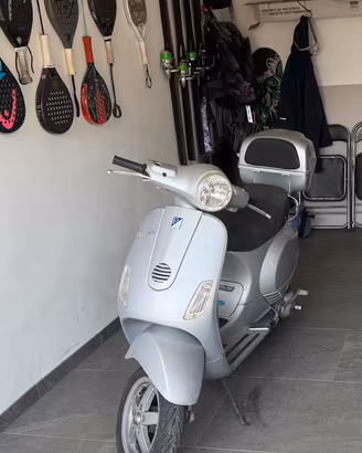 Vespa lx 125