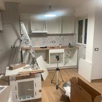 Montatore di cucine , porte finestre pergolati