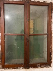 Finestra legno con telaio primi 900
