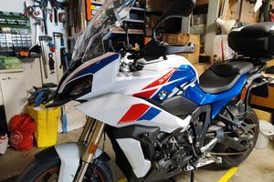 BMW S1000XR