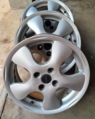 cerchi in lega 6"" X 15" attacco FIAT