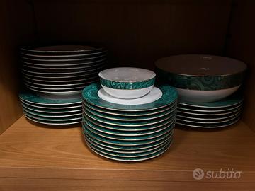 Servizio piatti