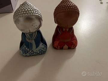 Set 2 statuette little buddha