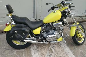 Yamaha Virago 750 giallo, customizzato