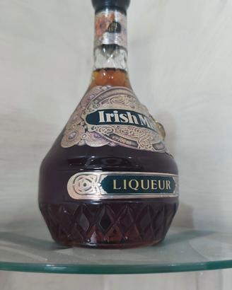 whisky irish mist liqueur 