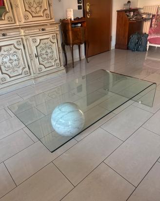 Tavolino in vetro con sfera in marmo