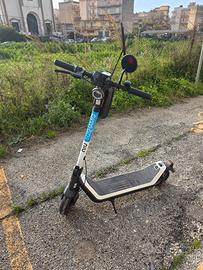 Monopattino NIU KQI3 - 2022