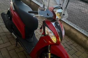 Kymco People 125 in condizioni praticamente 