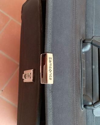 Pilotina sansonite trolley