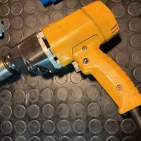 Trapano a percussione Black & Decker PK 830