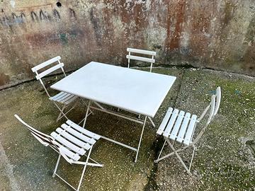 Tavolo e 4 sedie Emu