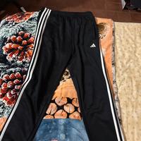 Tuta adidas