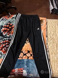Tuta adidas