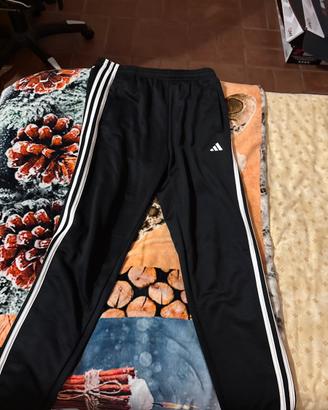 Tuta adidas
