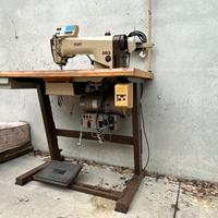 Macchina da cucire PFAFF 563 ad aria