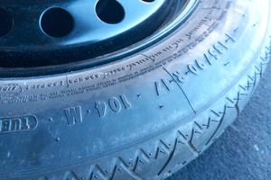 Ruotino scorta 17 Ford Kuga 135 90 R17 Continental