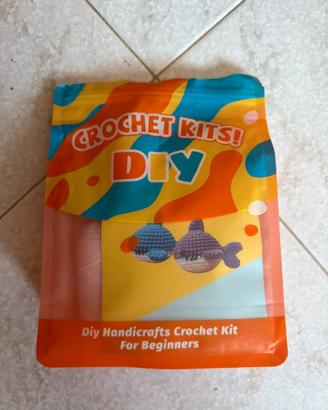 Kit ucinetto due squali pupazzetti