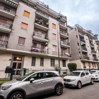 2 LOCALI A MILANO