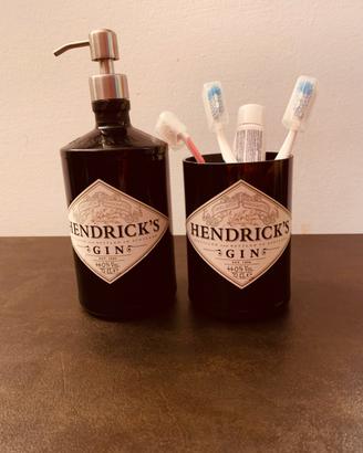 Dispenser sapone + portaspazzolini
