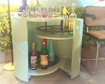 Mobile bar “Rotondo”  di Merati '70